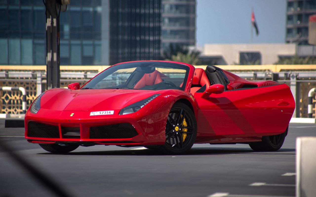 Ferrari 488 Spyder Interior