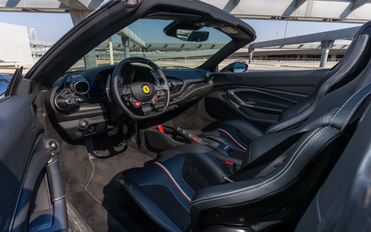 Ferrari F8 Tributo Spyder Interior