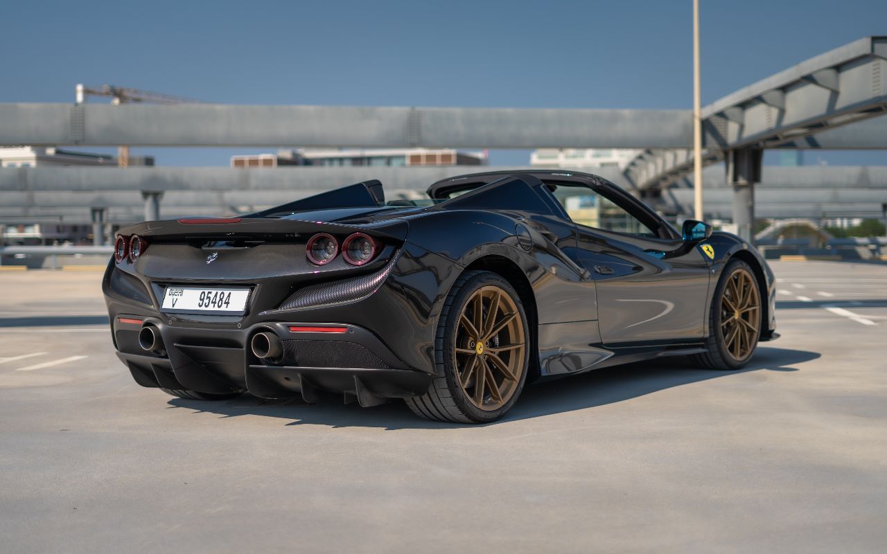 Ferrari F8 Tributo Spyder Interior