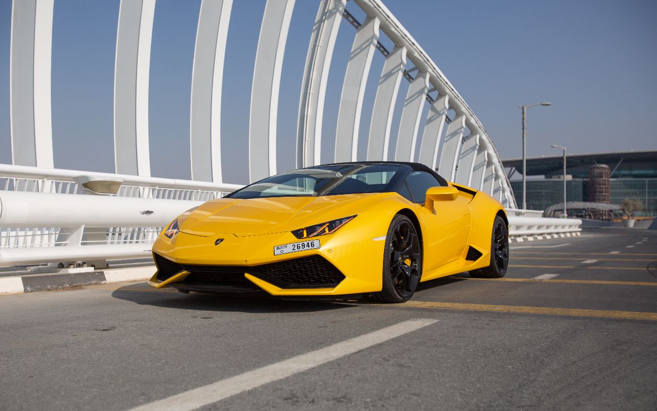 Lamborghini Huracan Spyder Interior