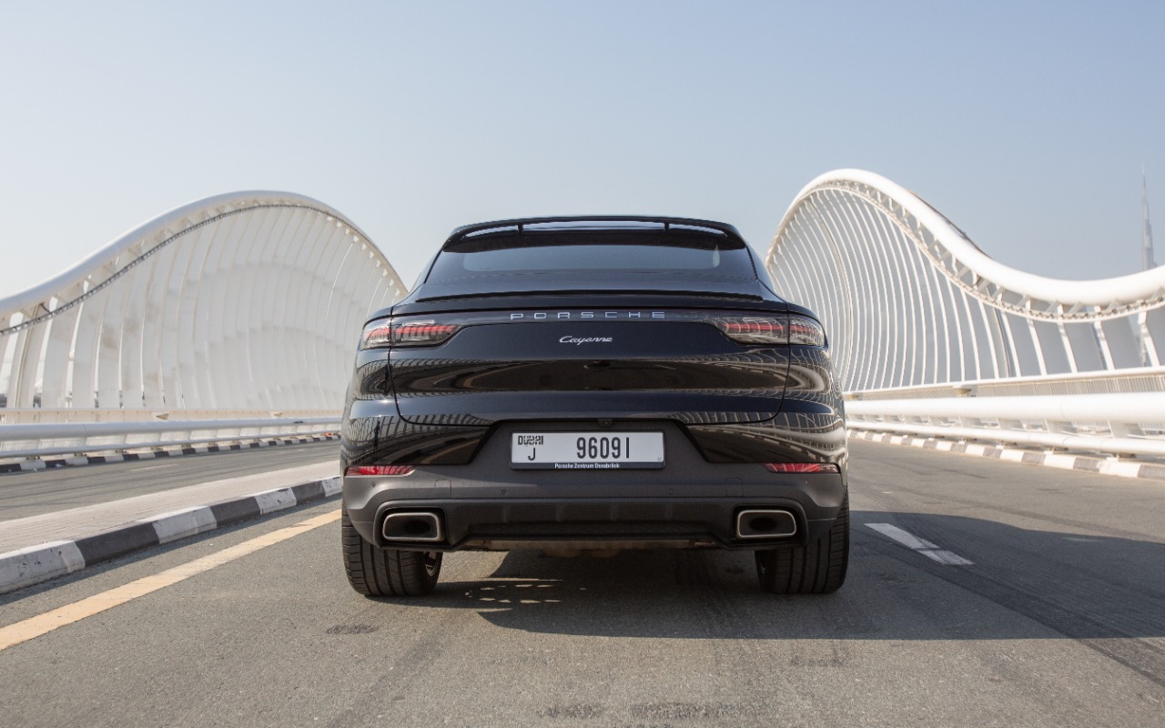 Porsche Cayenne coupe Interior