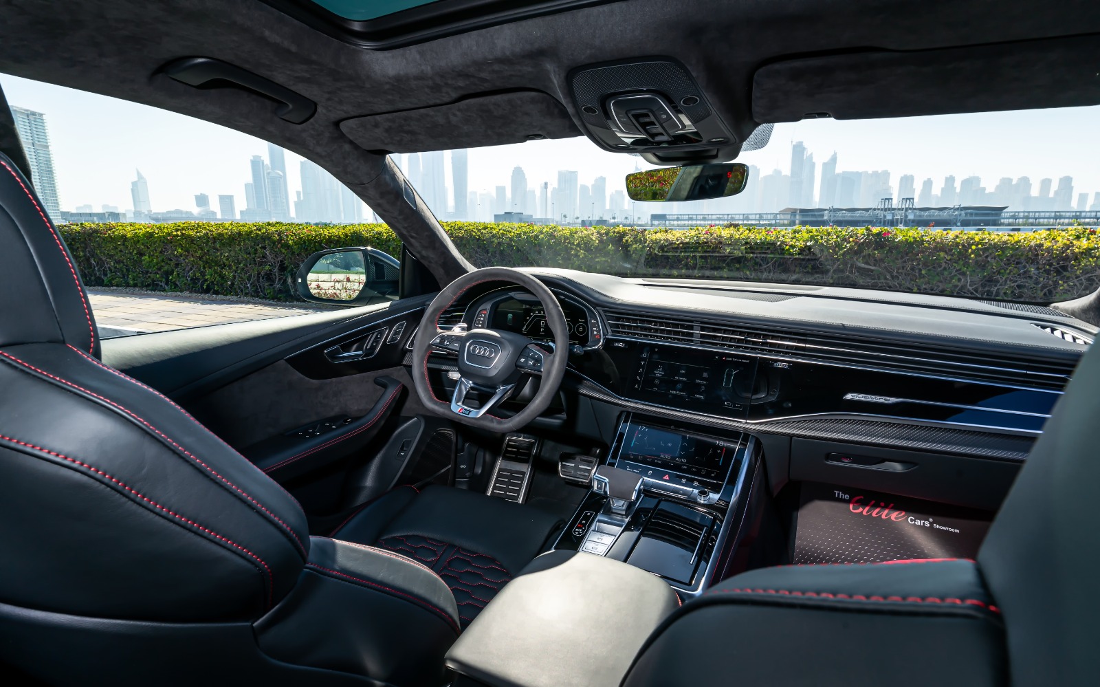 Audi RSQ8 Interior
