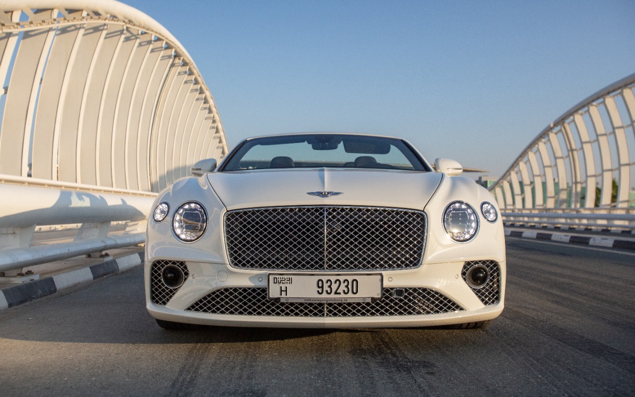 Bentley Continental GTC V12 Interior