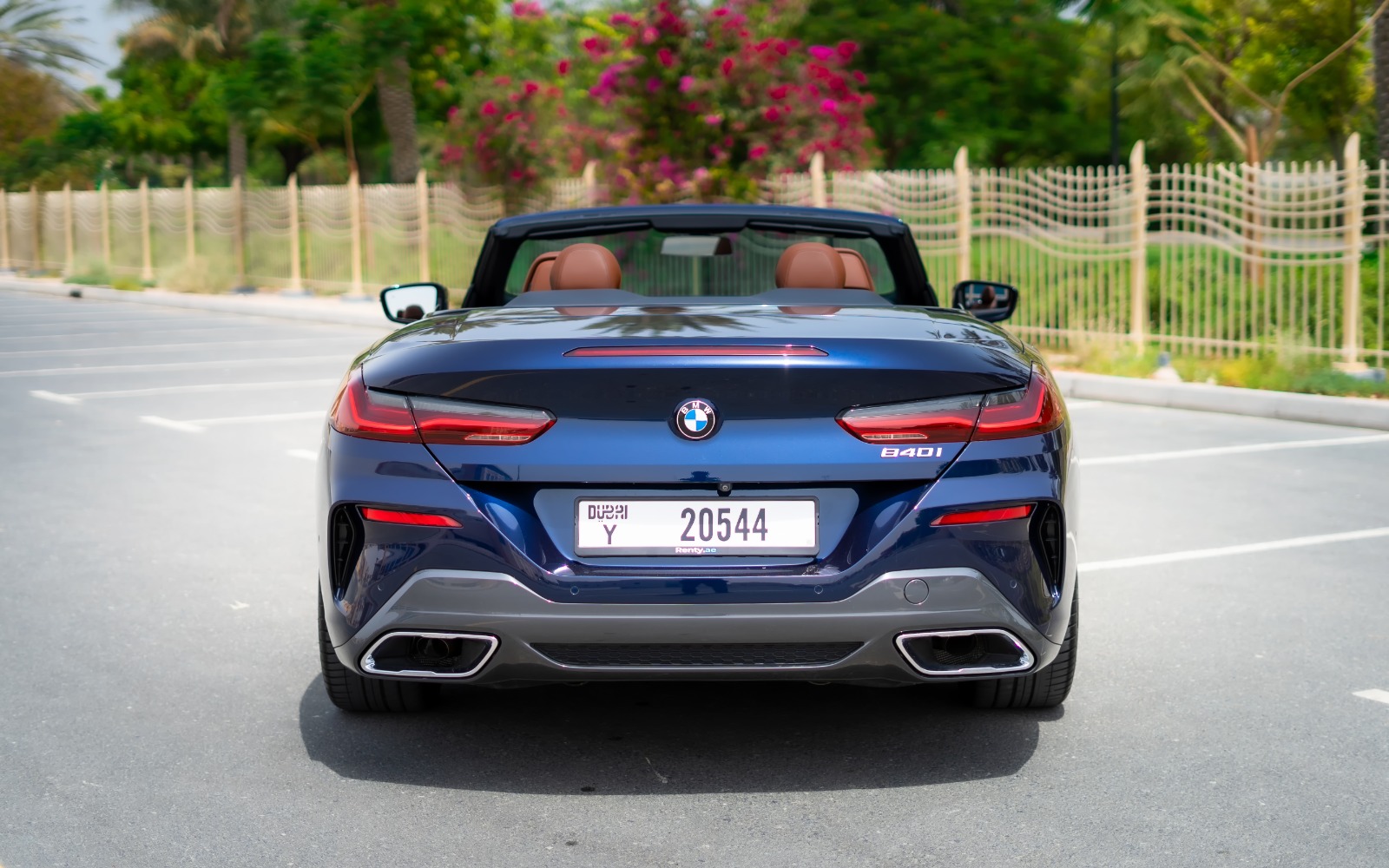 BMW 840i cabrio Interior