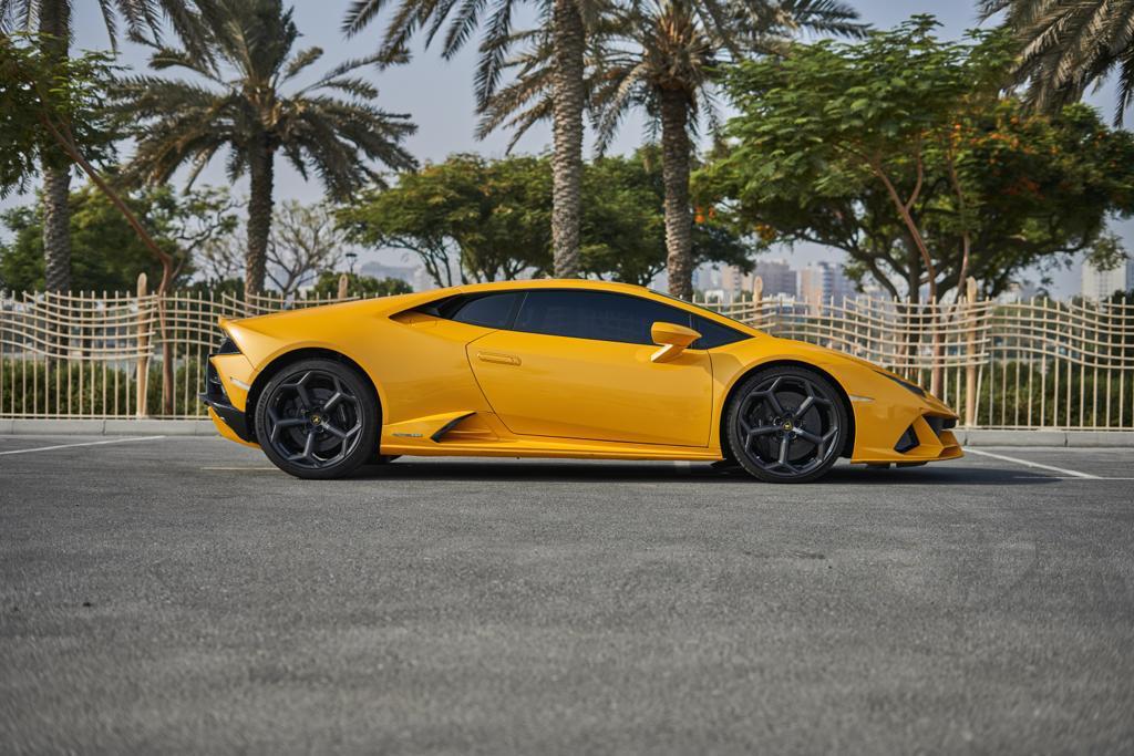 Lamborghini Huracan Evo Coupe Interior