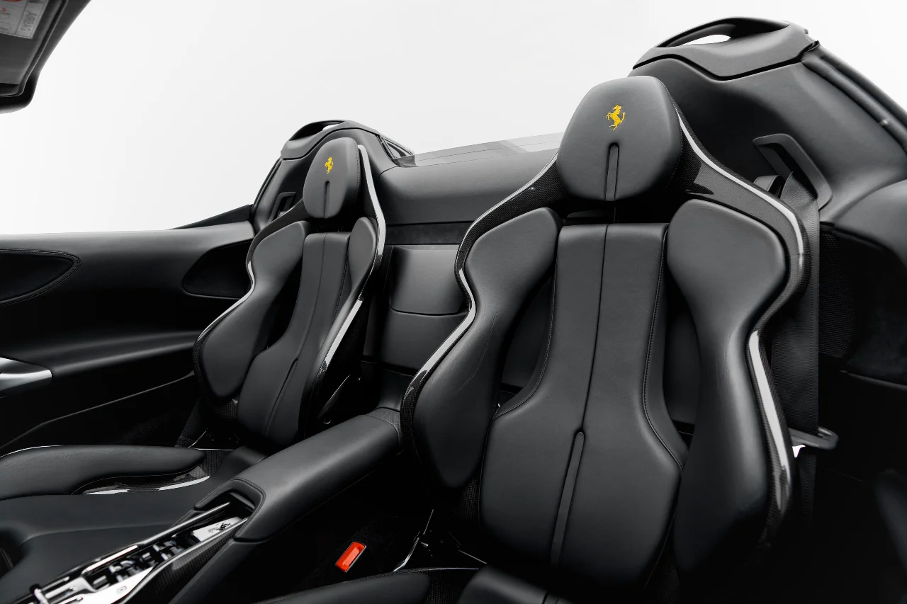 Ferrari SF90 Spider Interior