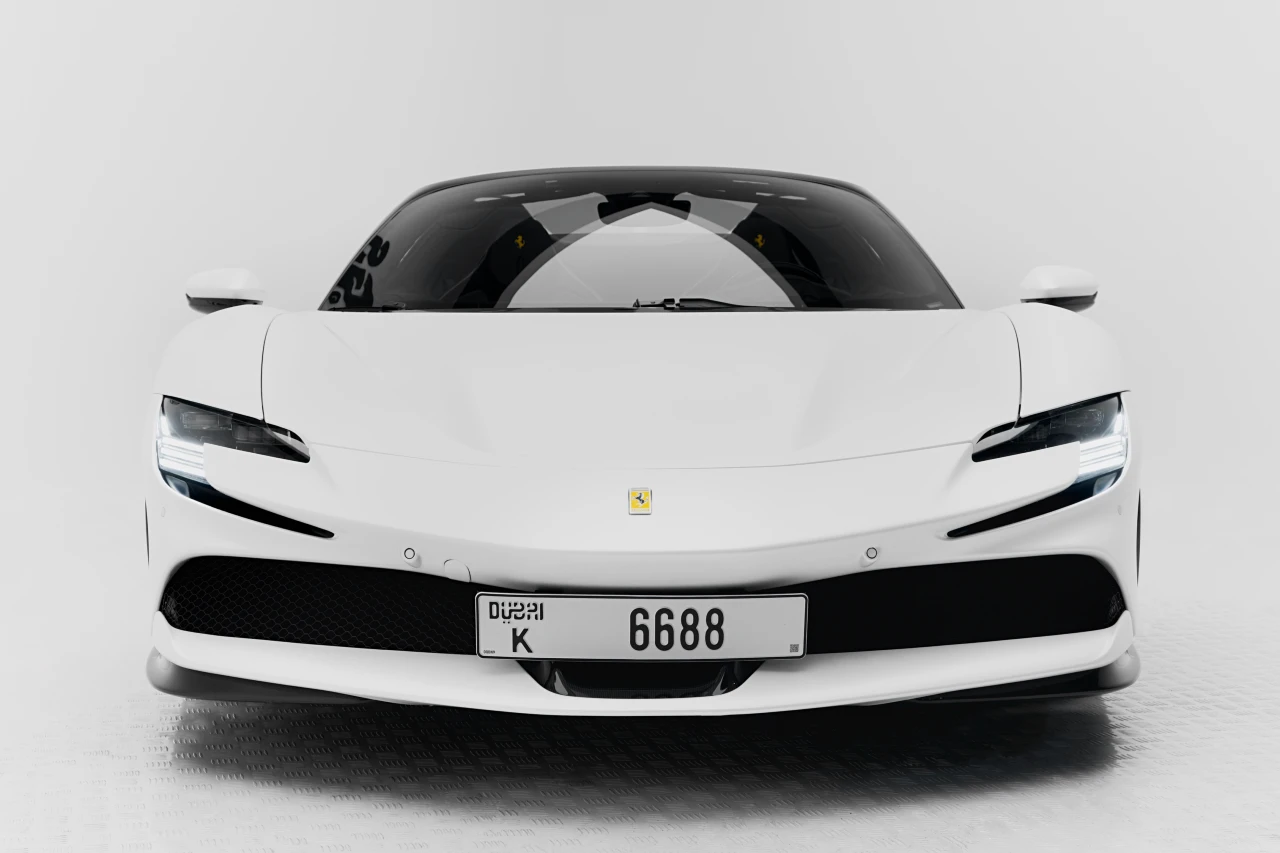 Ferrari SF90 Spider Interior