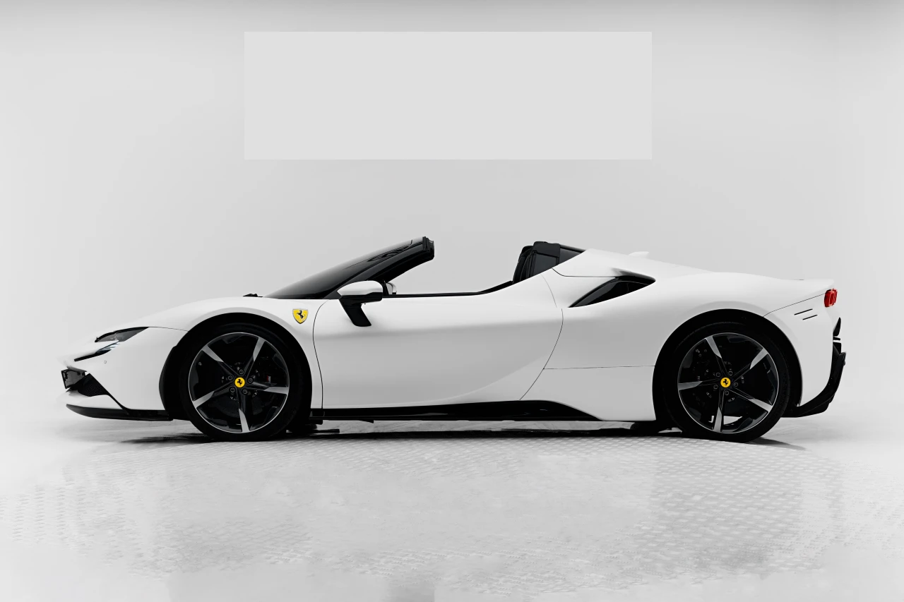 Ferrari SF90 Spider Interior