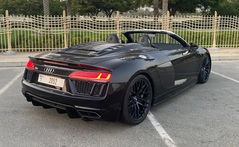 Audi R8 Convertible Interior